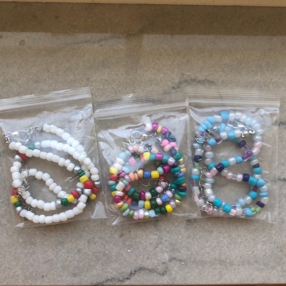 2/$10 5 Beaded chokers ⭐️ - Picture 2 of 7